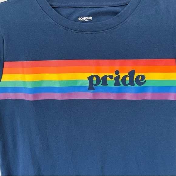 Sonoma size medium pride tee shirt - Picture 6 of 12